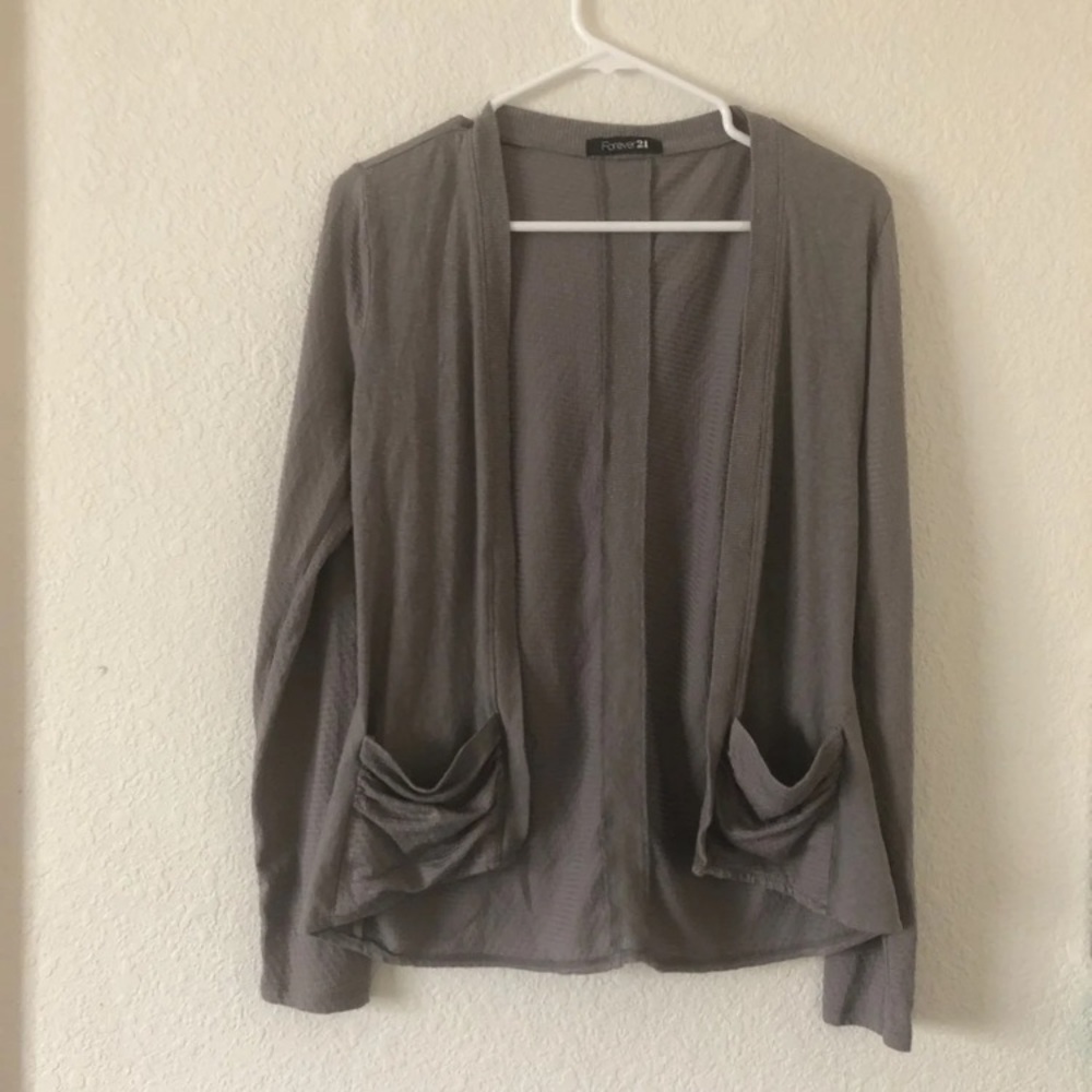 Cardigans - Picture 3 of 4